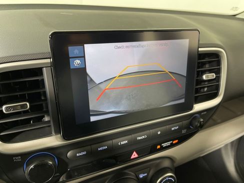 New 2026 Hyundai Venue SEL FWD image 23