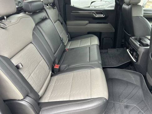 Used 2024 Chevrolet Silverado 1500 ZR2 AWD/4WD image 14