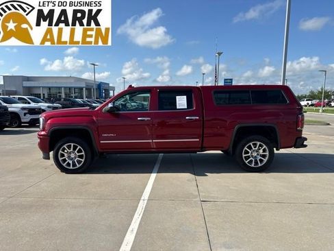 Used 2018 GMC Sierra 1500 Denali AWD/4WD image 3