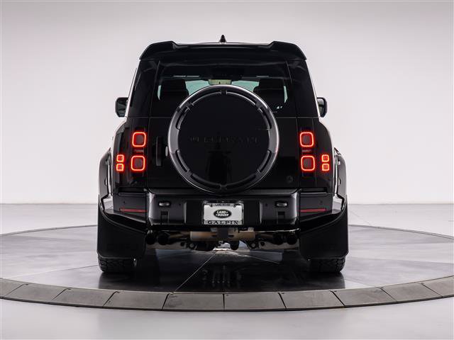 Used 2023 Land Rover Defender 110 V8 AWD/4WD image 4