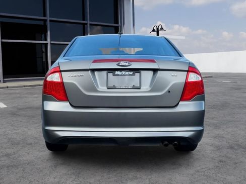 Used 2012 Ford Fusion SE FWD image 4