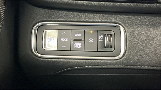 Used 2026 Buick Enclave Avenir AWD/4WD image 36