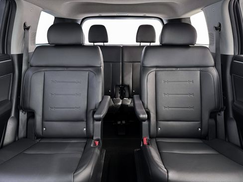 New 2026 Hyundai Santa Fe Limited FWD image 16