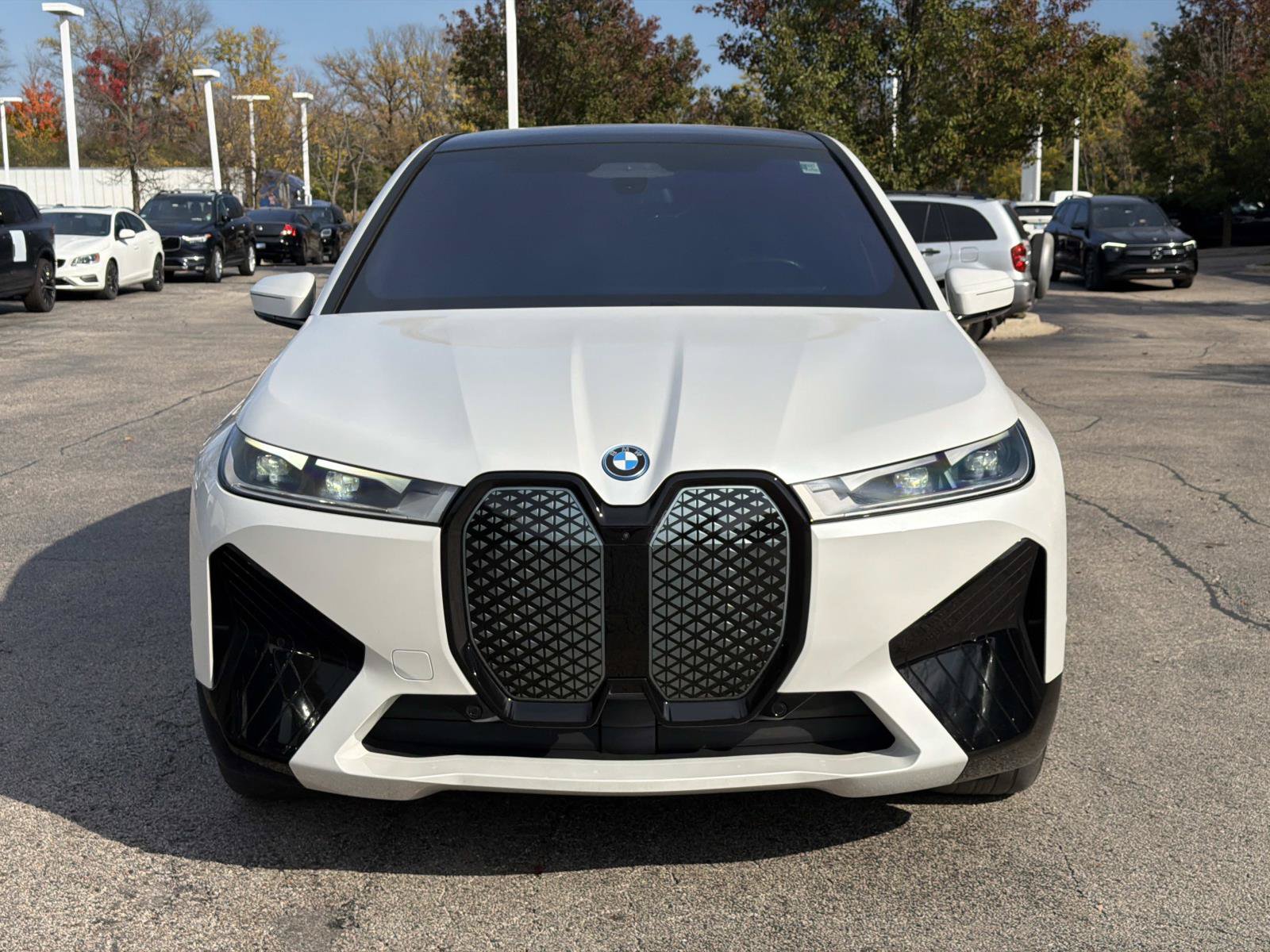 Certified 2024 BMW iX xDrive50 w/ Premium Package AWD/4WD image 2