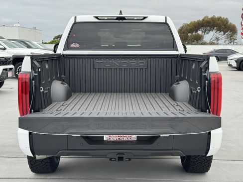 New 2026 Toyota Tundra Limited AWD/4WD image 9