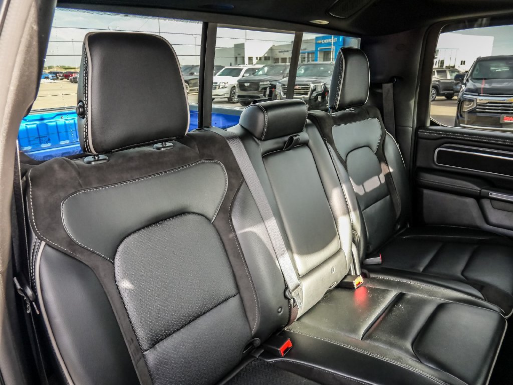 Used 2024 RAM 1500 Laramie RWD image 26