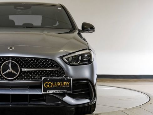 Used 2025 Mercedes-Benz C 300 4MATIC Sedan image 45