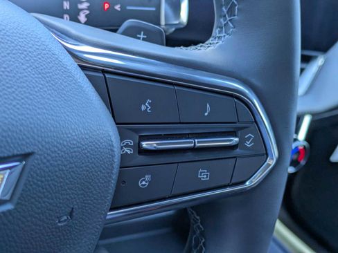 New 2026 Chevrolet Equinox LT AWD/4WD image 24