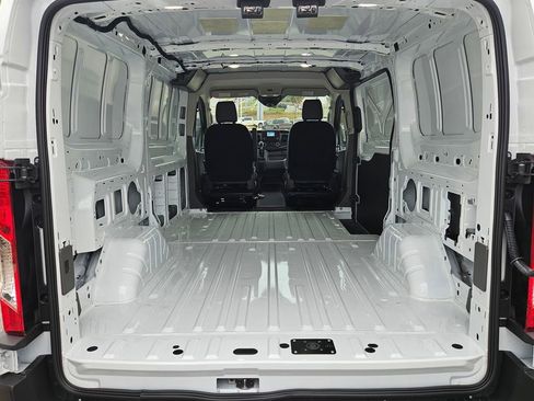 New 2025 Ford Transit 150 Low Roof image 21