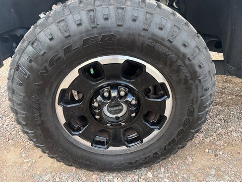 Certified 2025 Ford F250 Lariat w/ Lariat Ultimate Package image 11