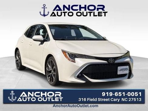 Used 2019 Toyota Corolla XSE FWD image 1