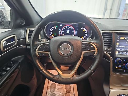 Used 2014 Jeep Grand Cherokee Limited w/ Luxury Group II AWD/4WD image 14