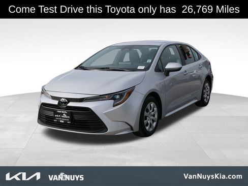 Used 2024 Toyota Corolla LE image 7