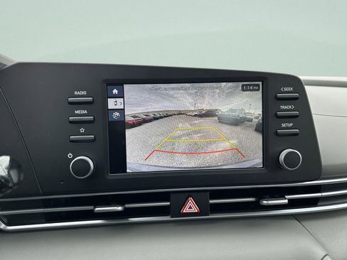 New 2026 Hyundai Elantra SEL Sport Premium FWD image 17