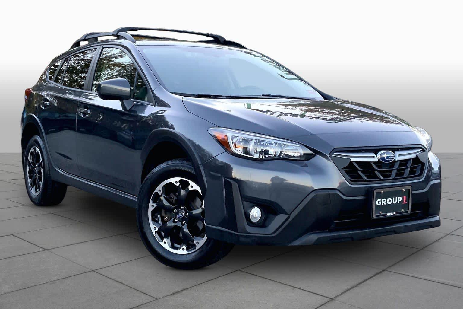 Used 2023 Subaru Crosstrek 2.0i Premium AWD/4WD image 3