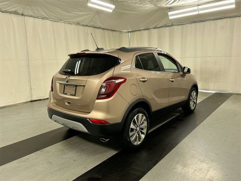 Used 2019 Buick Encore Preferred image 2