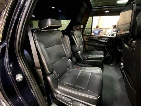 Used 2021 GMC Yukon SLT w/ SLT Premium Package image 20