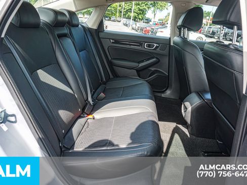 Used 2022 Honda Civic Touring image 24