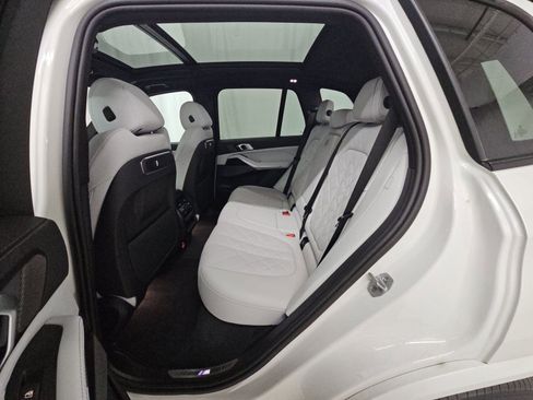 Used 2024 BMW X5 xDrive40i w/ M Sport Package image 13