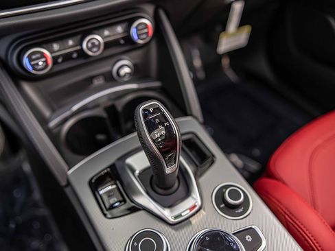 New 2025 Alfa Romeo Stelvio Sprint w/ Veloce Package image 30