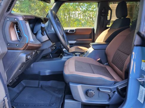 Used 2021 Ford Bronco Outer Banks image 32