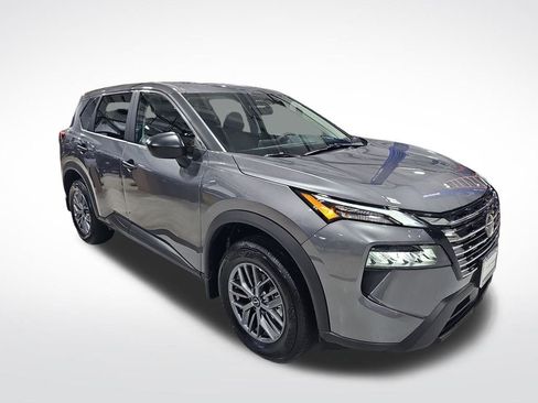 Used 2026 Nissan Rogue S image 10