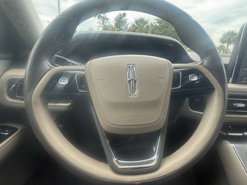 Used 2020 Lincoln Aviator Reserve w/ Equipment Group 202A AWD/4WD image 21
