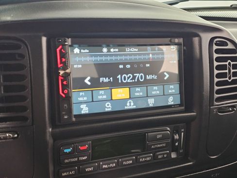 Used 2002 Ford F150 Harley-Davidson image 32