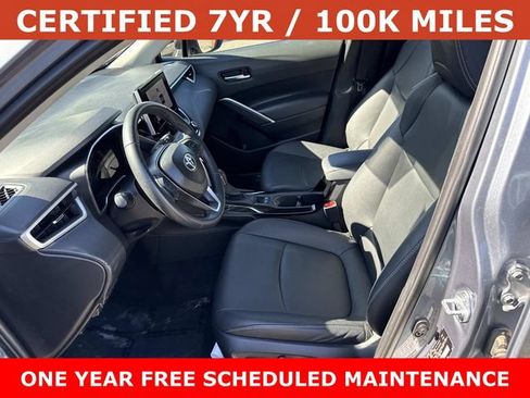Used 2025 Toyota Corolla Cross XLE AWD/4WD image 14
