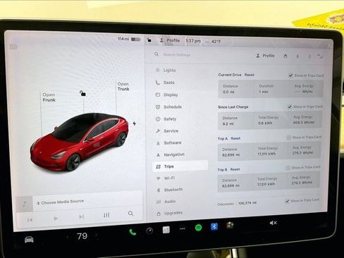 Used 2018 Tesla Model 3 Long Range image 23
