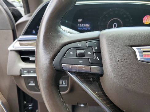 Used 2021 Cadillac Escalade ESV Sport w/ Driver Assist Tech Package AWD/4WD image 26