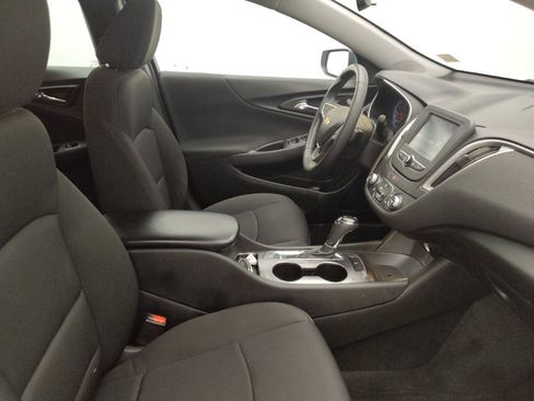 Used 2018 Chevrolet Malibu LS FWD image 21