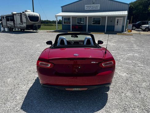 Used 2017 FIAT 124 Spider Lusso RWD image 28