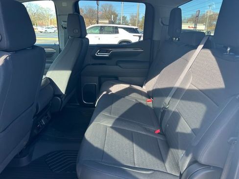 New 2026 Chevrolet Silverado 1500 LT w/ Z71 Off-Road Package image 16