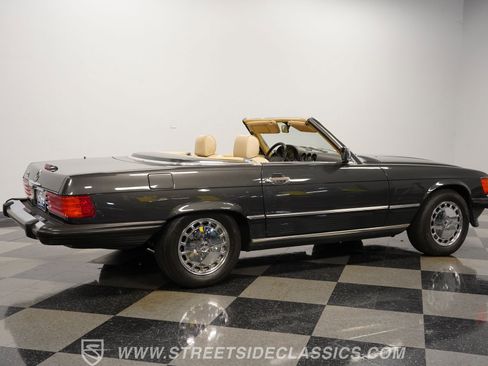 Used 1989 Mercedes-Benz 560 SL image 13