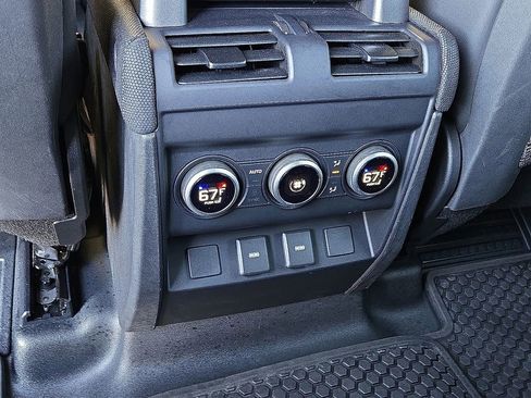 Used 2023 Land Rover Defender 110 75th Limited Edition image 15