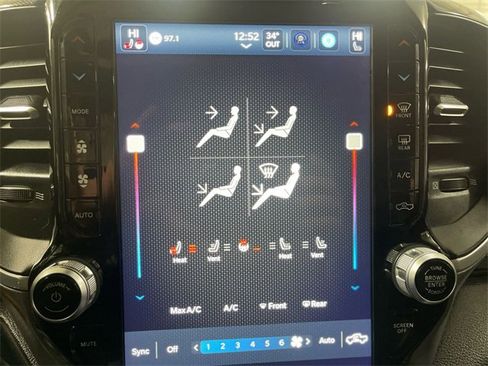 Certified 2022 RAM 1500 Laramie image 19