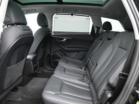 Used 2023 Audi Q7 2.0T Premium Plus w/ Premium Plus Package AWD/4WD image 21