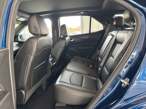 Used 2022 Chevrolet Equinox RS w/ RS Leather Package image 16