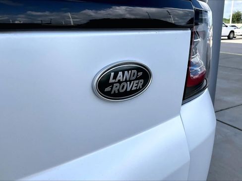 Used 2022 Land Rover Range Rover Sport HST AWD/4WD image 10