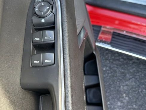 Used 2022 GMC Sierra 1500 SLE image 14