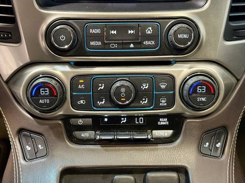 Used 2016 Chevrolet Suburban LT AWD/4WD image 15