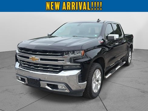 Used 2019 Chevrolet Silverado 1500 LTZ w/ LTZ Plus Package AWD/4WD image 8