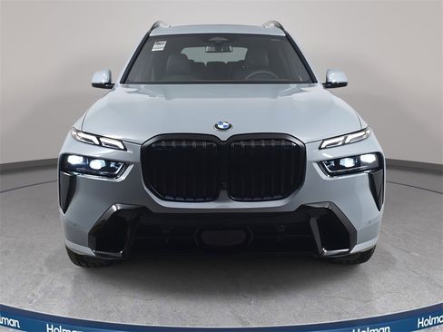 New 2026 BMW X7 xDrive40i image 2