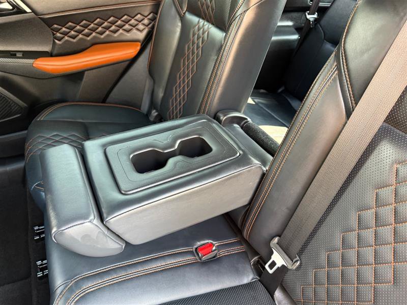 Used 2022 Mitsubishi Outlander SEL AWD/4WD image 16