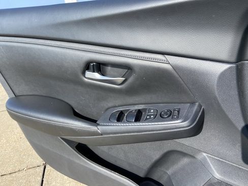 Used 2024 Nissan Sentra SV image 46