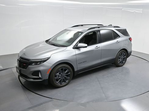 Used 2024 Chevrolet Equinox RS image 39