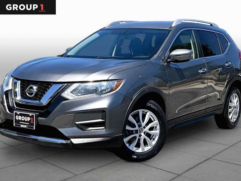 Used 2017 Nissan Rogue SV FWD image 1