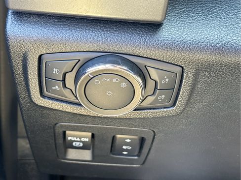 Used 2020 Ford F150 XLT w/ Equipment Group 301A Mid AWD/4WD image 17