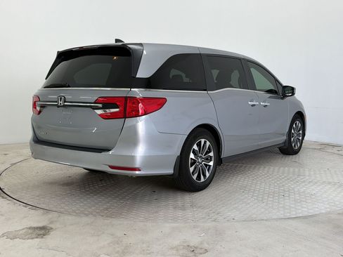 Used 2023 Honda Odyssey EX-L image 9